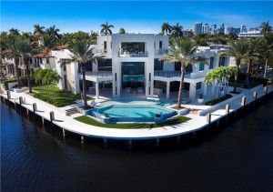 Photo for 200 Fiesta Way, Fort Lauderdale, FL 33301 - listing #FX-10262425 200 Fiesta Way, Fort Lauderdale, FL 33301