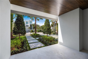 2400 N Atlantic Boulevard, Fort Lauderdale, FL 33305