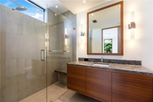 2400 N Atlantic Boulevard, Fort Lauderdale, FL 33305