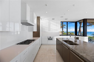 2400 N Atlantic Boulevard, Fort Lauderdale, FL 33305