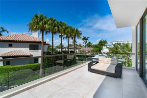 2665 Castilla Isle, Fort Lauderdale, FL 33301