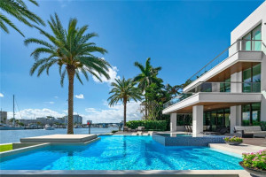 2665 Castilla Isle, Fort Lauderdale, FL 33301