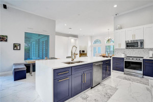 Photo for 3797 Oak Ridge Lane, Weston, FL 33331 - listing #FX-10282350 3797 Oak Ridge Lane, Weston, FL 33331