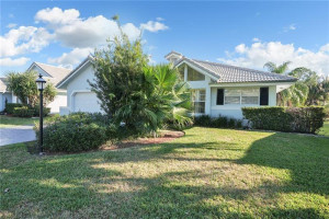 5396 Pine Circle, Coral Springs, FL 33067