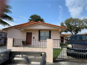 320 NW 19 Avenue, Miami, FL 33125