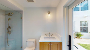 2586 SE 8th Street, Pompano Beach, FL 33062