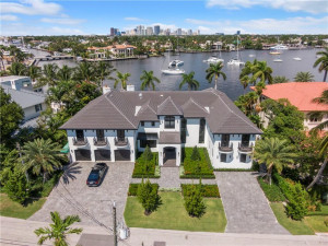 1601 E Lake Drive, Fort Lauderdale, FL 33316