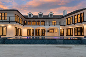 1601 E Lake Drive, Fort Lauderdale, FL 33316