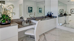 1601 E Lake Drive, Fort Lauderdale, FL 33316