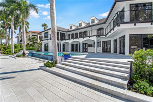 1601 E Lake Drive, Fort Lauderdale, FL 33316