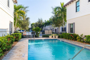 2721 NE 14, Pompano Beach, FL 33062