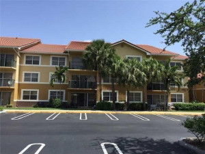 Photo for 8741 Wiles Road, 102, Coral Springs, FL 33067 - listing #FX-10242618 8741 Wiles Road, 102, Coral Springs, FL 33067