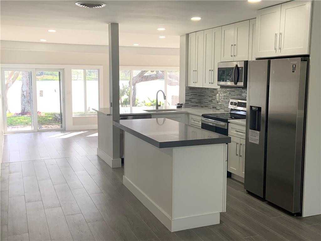 Kitchen and family room - open concept