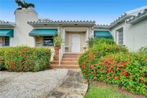 393 Centre Island, Golden Beach, FL 33160