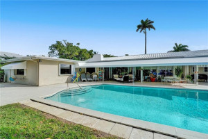 393 Centre Island, Golden Beach, FL 33160