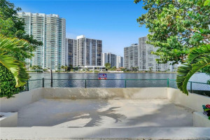 393 Centre Island, Golden Beach, FL 33160