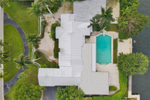 393 Centre Island, Golden Beach, FL 33160