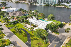 393 Centre Island, Golden Beach, FL 33160