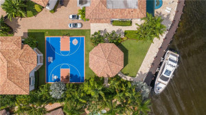 36 Minnetonka Road, Sea Ranch Lakes, FL 33308