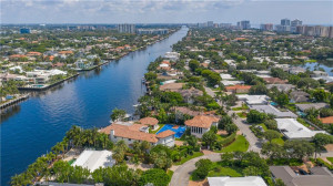 36 Minnetonka Road, Sea Ranch Lakes, FL 33308