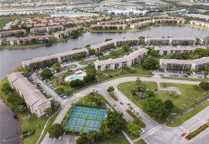 Photo for 701 SW 141st Avenue, 401R, Pembroke Pines, FL 33027 - Listing #FX-10286993 701 SW 141st Avenue, 401R, Pembroke Pines, FL 33027