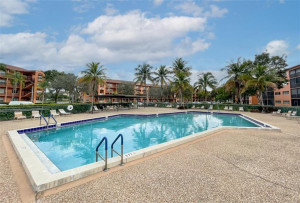 Photo for 701 SW 141st Avenue, 401R, Pembroke Pines, FL 33027 - Listing #FX-10286993 701 SW 141st Avenue, 401R, Pembroke Pines, FL 33027