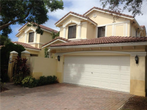 1679 Passion Vine Circle, Weston, FL 33326
