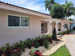 1484 NE 57th Place, Fort Lauderdale, FL 33334