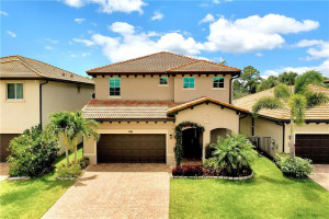 6885 Langdon Way, Lake Worth, FL 33463