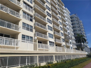 Photo for 511 Bayshore Drive, 406, Fort Lauderdale, FL 33304 - listing #FX-10288645 511 Bayshore Drive, 406, Fort Lauderdale, FL 33304