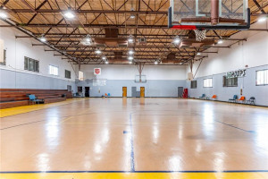 7450 W 4th Avenue, Hialeah, FL 33014