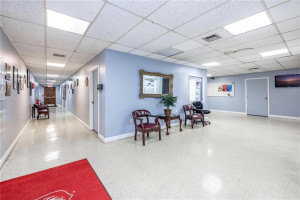 7450 W 4th Avenue, Hialeah, FL 33014