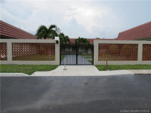 7450 W 4th Avenue, Hialeah, FL 33014
