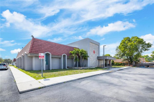 7450 W 4th Avenue, Hialeah, FL 33014