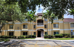 2425 NW 33rd Street, 1305, Oakland Park, FL 33309