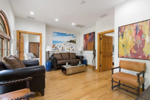 1000 Riviera Isle Drive, Fort Lauderdale, FL 33301