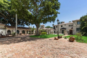 1000 Riviera Isle Drive, Fort Lauderdale, FL 33301