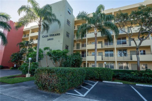2400 NE 10th Street, 408, Pompano Beach, FL 33062