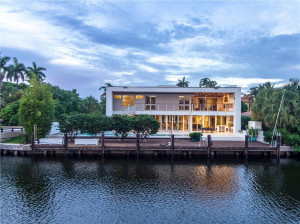 38 Pelican Drive, Fort Lauderdale, FL 33301