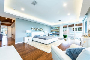 38 Pelican Drive, Fort Lauderdale, FL 33301