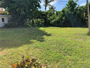 Photo for 1938 NE 5th Street, Deerfield Beach, FL 33441 - Listing #FX-10254436 1938 NE 5th Street, Deerfield Beach, FL 33441