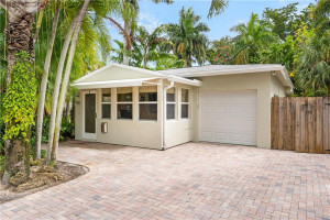 700 SW 12th Court, Fort Lauderdale, FL 33315