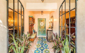 2416 N Atlantic Boulevard, Fort Lauderdale, FL 33305