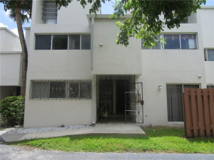Photo for 1912 SW 17th Avenue, 14, Miami, FL 33145 - Listing #FX-10297670 1912 SW 17th Avenue, 14, Miami, FL 33145