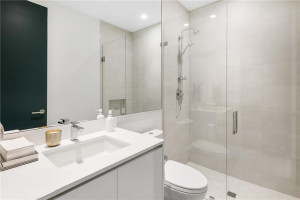 2401 Solar Plaza Drive, Fort Lauderdale, FL 33301