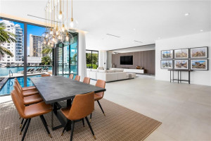 2401 Solar Plaza Drive, Fort Lauderdale, FL 33301