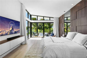 2401 Solar Plaza Drive, Fort Lauderdale, FL 33301