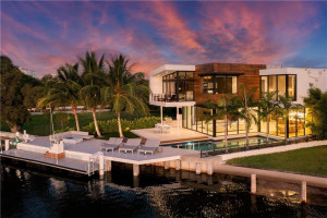 2401 Solar Plaza Drive, Fort Lauderdale, FL 33301