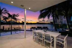 2401 Solar Plaza Drive, Fort Lauderdale, FL 33301