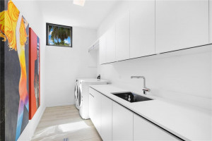 2401 Solar Plaza Drive, Fort Lauderdale, FL 33301